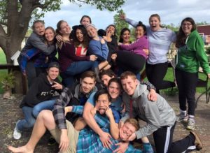 12804785_978140675603307_7252039768699256969_n