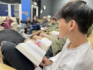 B4EBB62E-62E8-4805-84A6-83D8E2389570